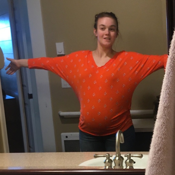 Old Navy Maternity Orange Batwing Top - Picture 3 of 3